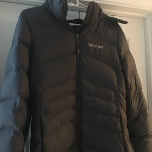 Marmot Long puffer coat! Size Large